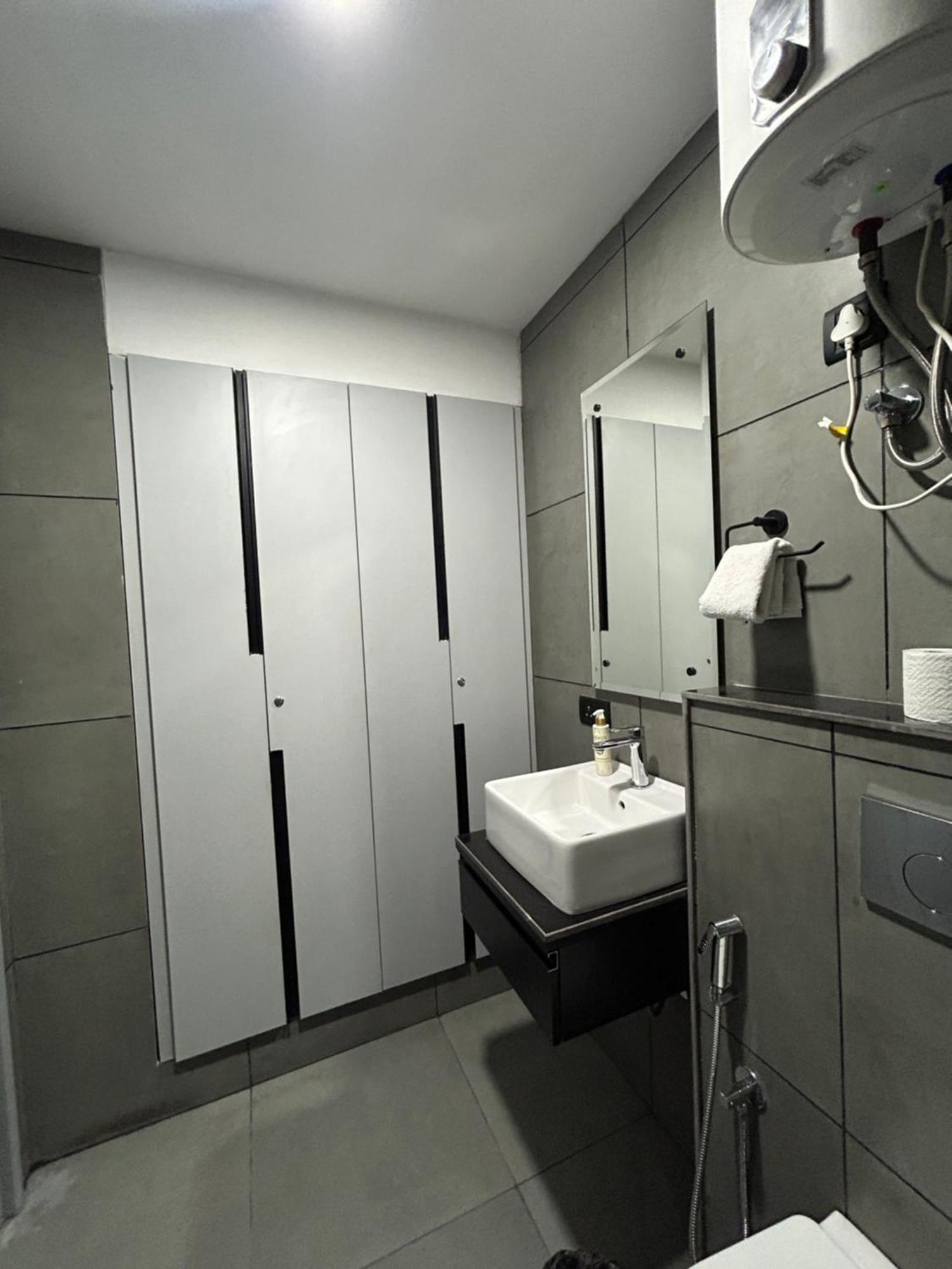 Bedchambers Serviced Apartment, Golf Course, Gurgaon Esterno foto