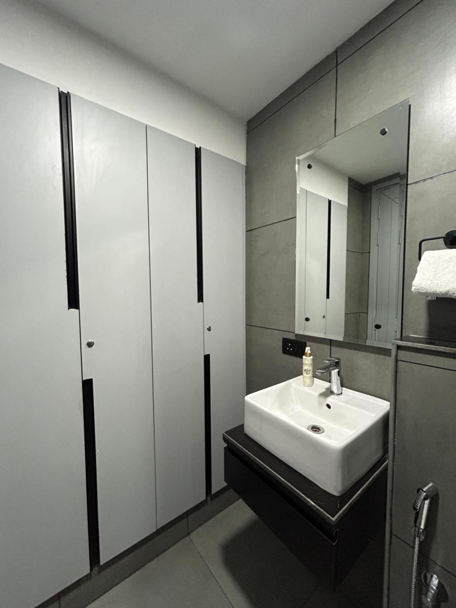 Bedchambers Serviced Apartment, Golf Course, Gurgaon Esterno foto