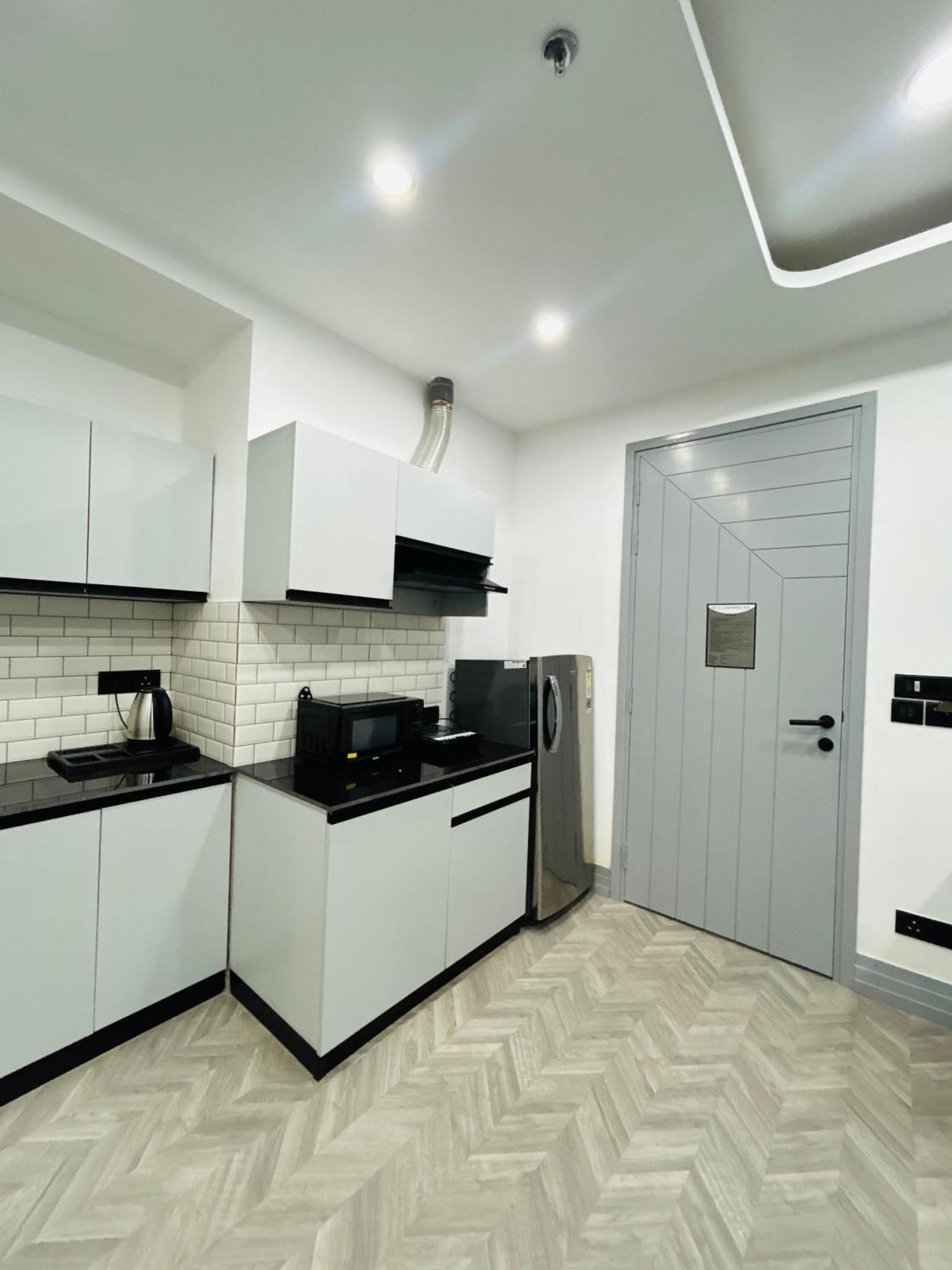 Bedchambers Serviced Apartment, Golf Course, Gurgaon Esterno foto