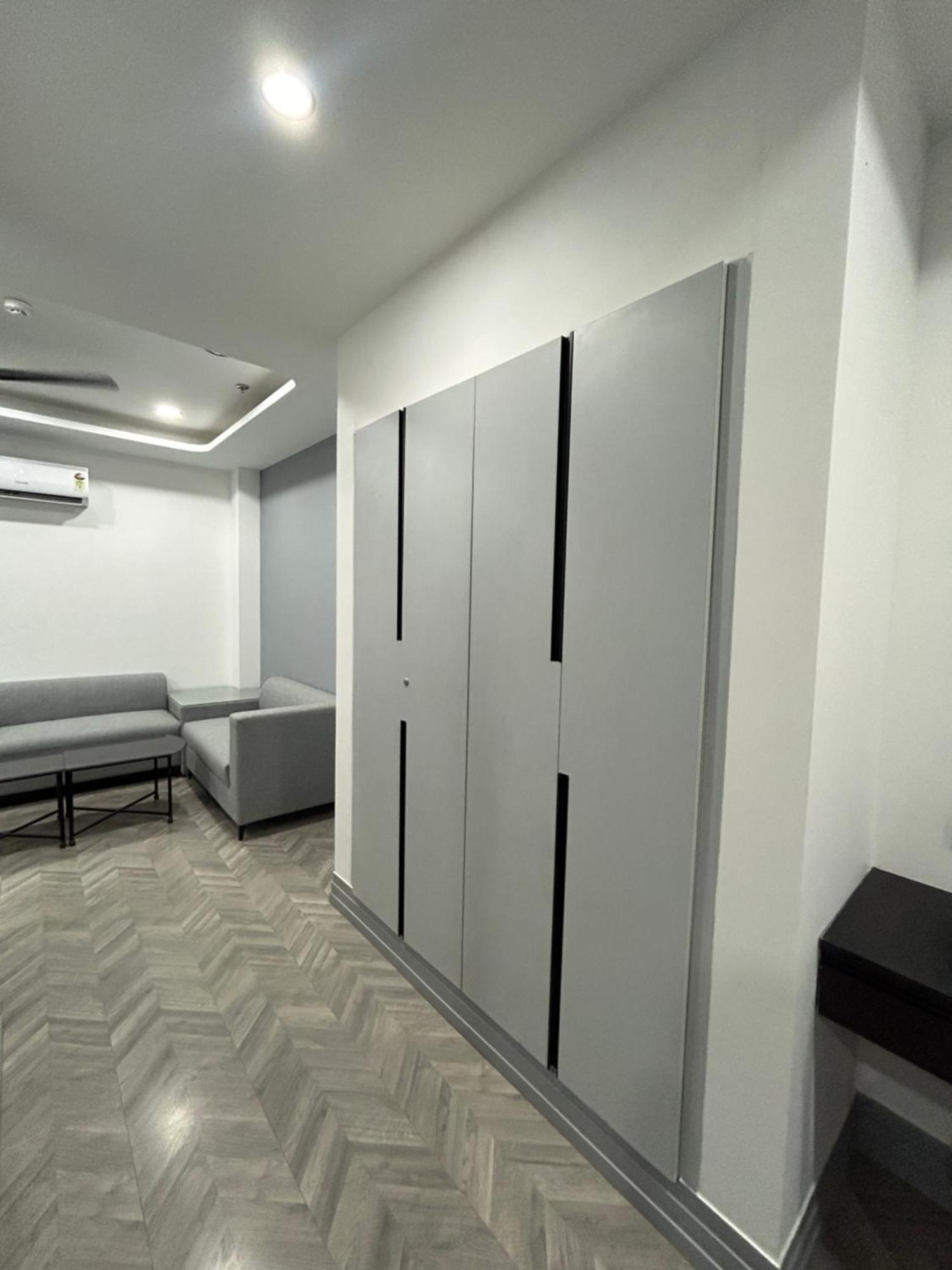 Bedchambers Serviced Apartment, Golf Course, Gurgaon Esterno foto
