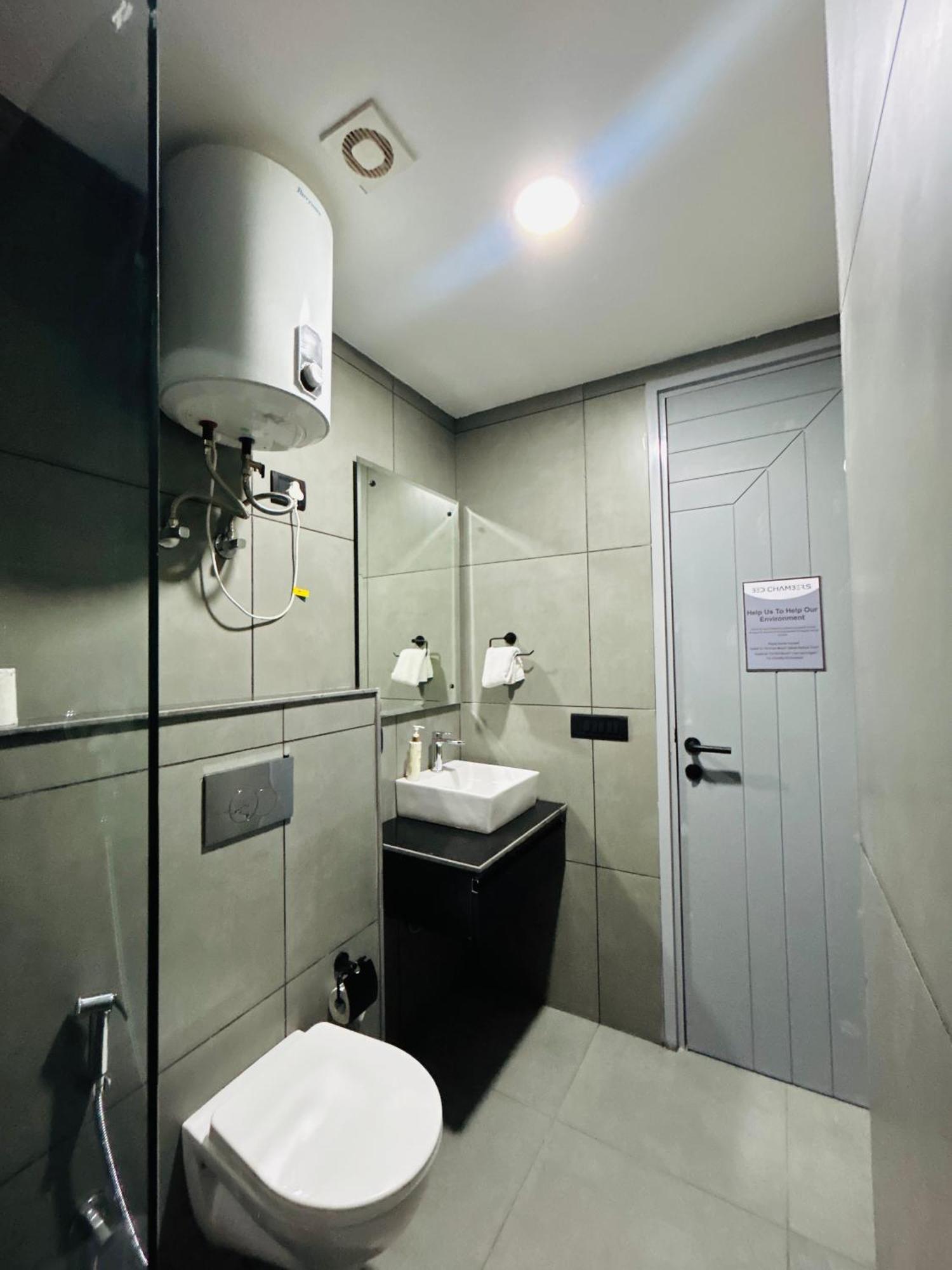 Bedchambers Serviced Apartment, Golf Course, Gurgaon Esterno foto
