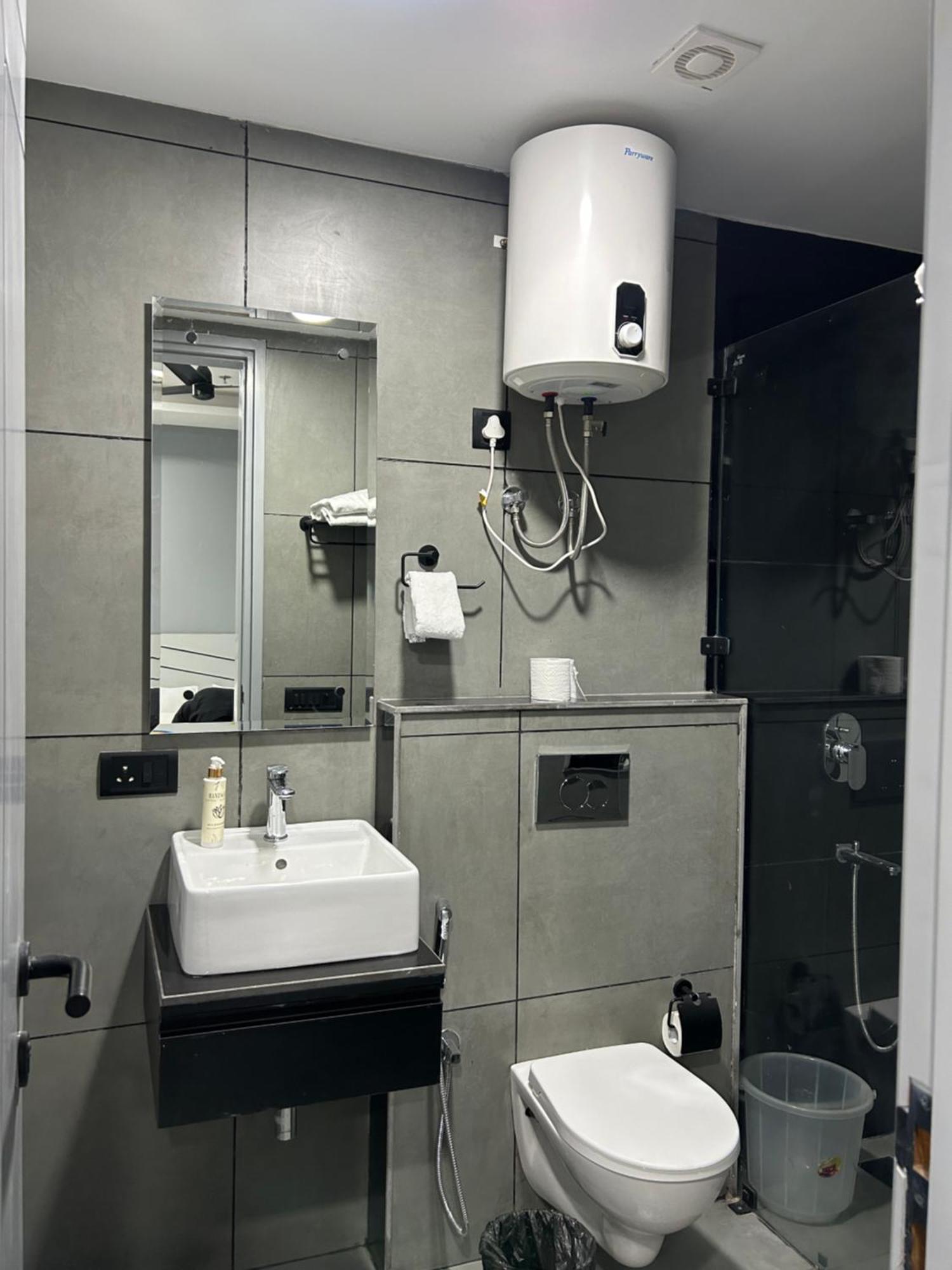 Bedchambers Serviced Apartment, Golf Course, Gurgaon Esterno foto